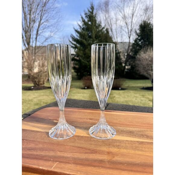 Vintage Mikasa Park Lane Crystal Champagne Flutes Glasses 8 3/4”Tall~Set Of 2 - Picture 1 of 8
